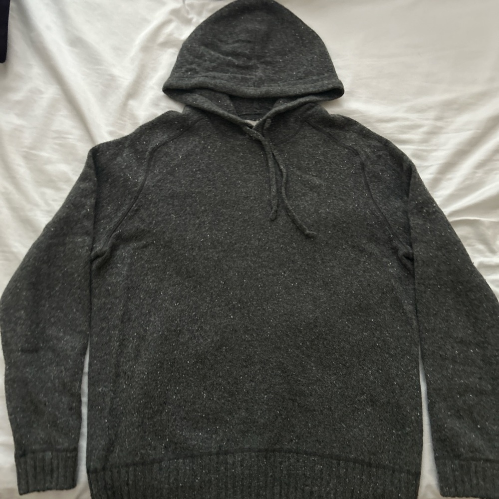 Everlane 100% Cashmere Hoodie